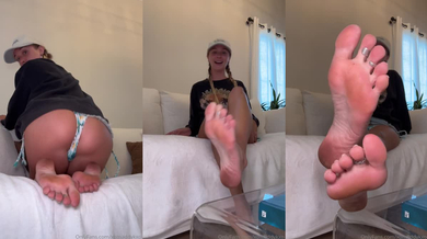 goddess kaylee foot fetish tease with ass in view