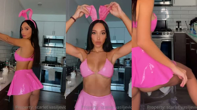 Scarlet Vas Bunny Cosplay Nude Striptease Cooking Roleplay Leaked Video